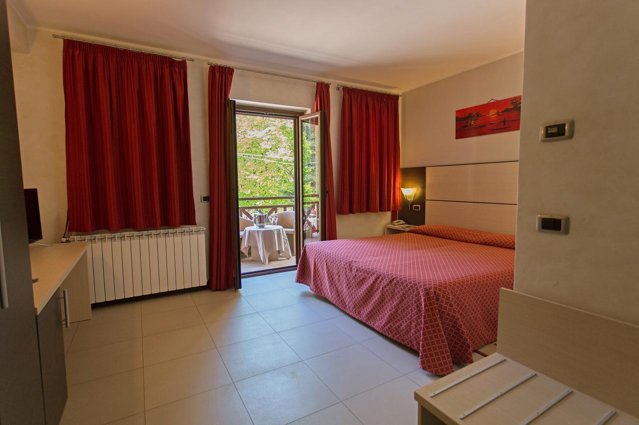 טברנה Albergo Della Posta מראה חיצוני תמונה